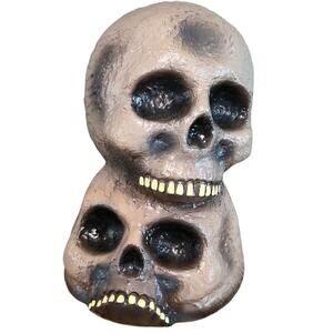 VTG 1999 Halloween Stacked Skull light-up blow mold Paper Magic Group